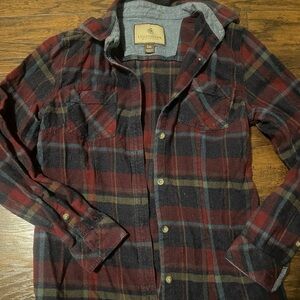 Legendary Whitetails Small Flannel Button Up